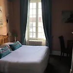 普里乌雷洛吉酒庄 3* Tonnay-Boutonne