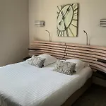 Szálloda Logis Domaine Du Prieure 3*