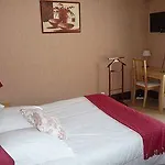 普里乌雷洛吉酒庄 酒店 Tonnay-Boutonne