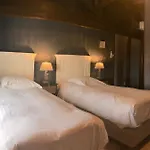 普里乌雷洛吉酒庄 3* Tonnay-Boutonne