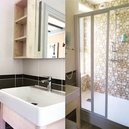 Logis Domaine Du Prieure Hotel 3*