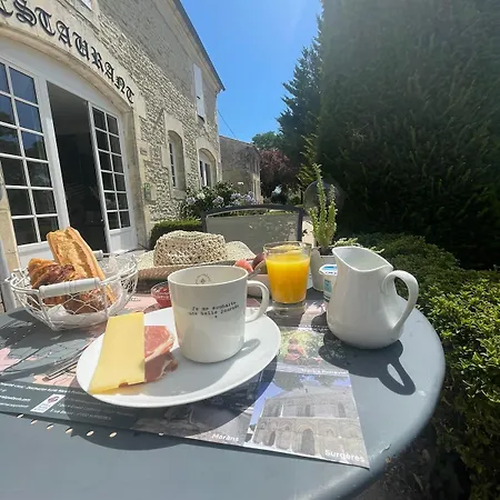 Logis Domaine Du Prieure Hotel Tonnay-Boutonne