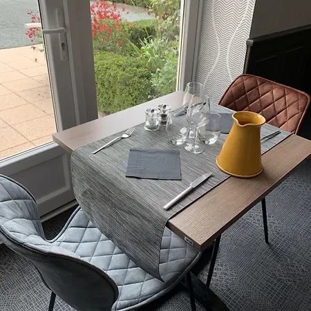 Hotel Logis Domaine Du Prieure Tonnay-Boutonne