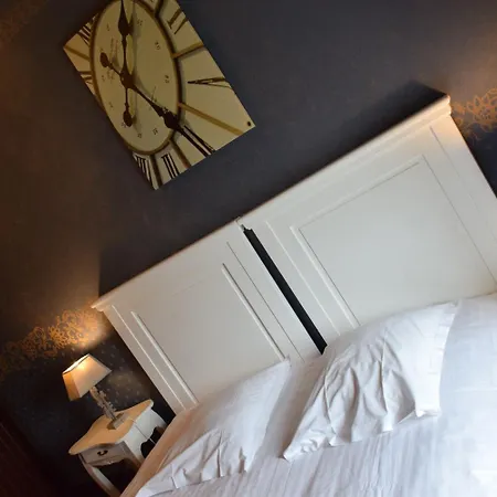 Logis Domaine Du Prieure 3* 톤네이보톤네