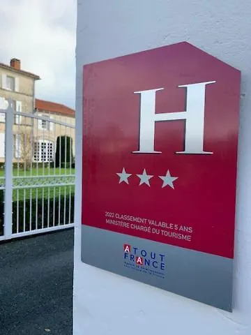 Hotel Logis Domaine Du Prieuré 3*