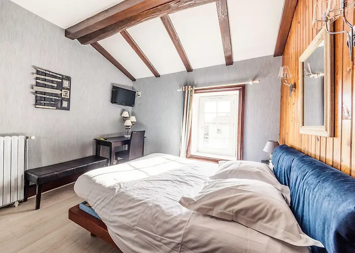 Hotel Logis Domaine Du Prieuré