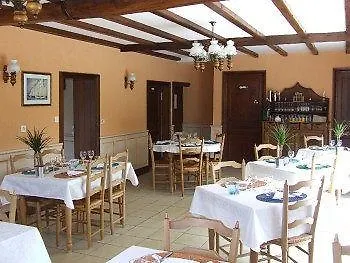 Logis Domaine Du Prieuré Hotel