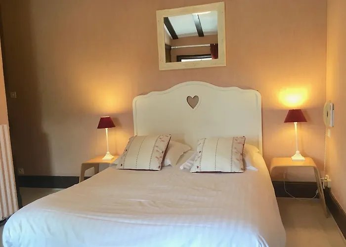 Hotel Logis Domaine Du Prieuré